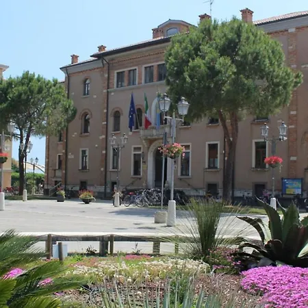 Sunny Beachside In Lejlighed *