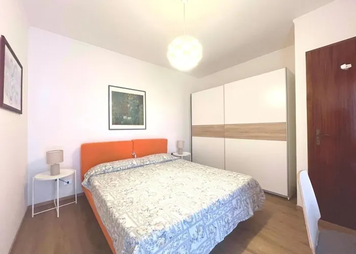 Sunny Beachside In *